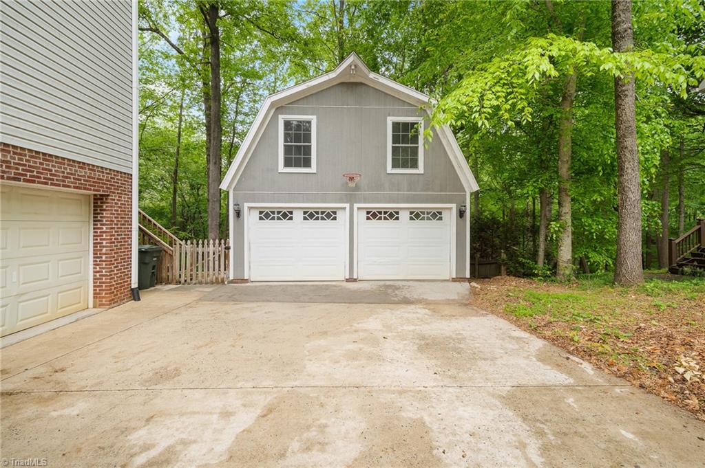 1725 Abbottsford Drive, Kernersville, North Carolina image 4