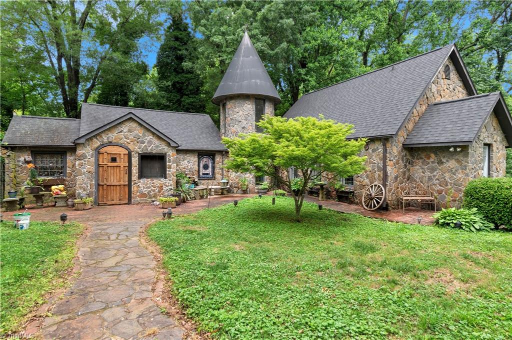 341 N Oak Street, Statesville, North Carolina image 1