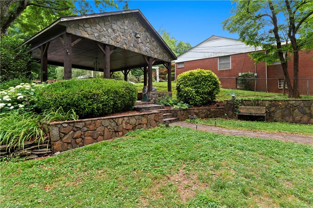 341 N Oak Street, Statesville, North Carolina image 37