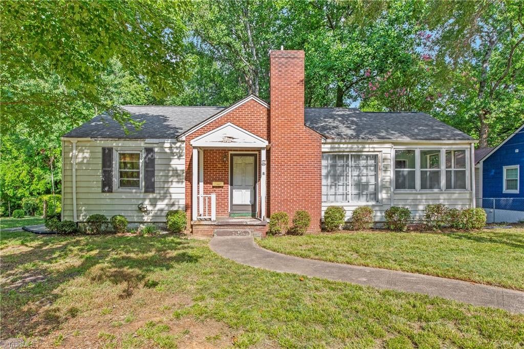 Photo of 724 Magnolia Street, Winston-Salem, NC 27103 (MLS # 1228933)