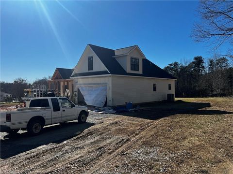 A home in Ramseur