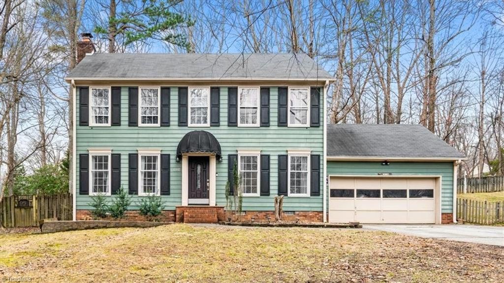 Photo of 1202 Hickory Trace Drive, Greensboro, NC 27407 (MLS # 1210348)
