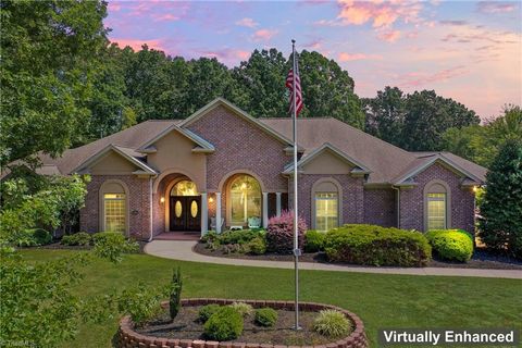 A home in Kernersville