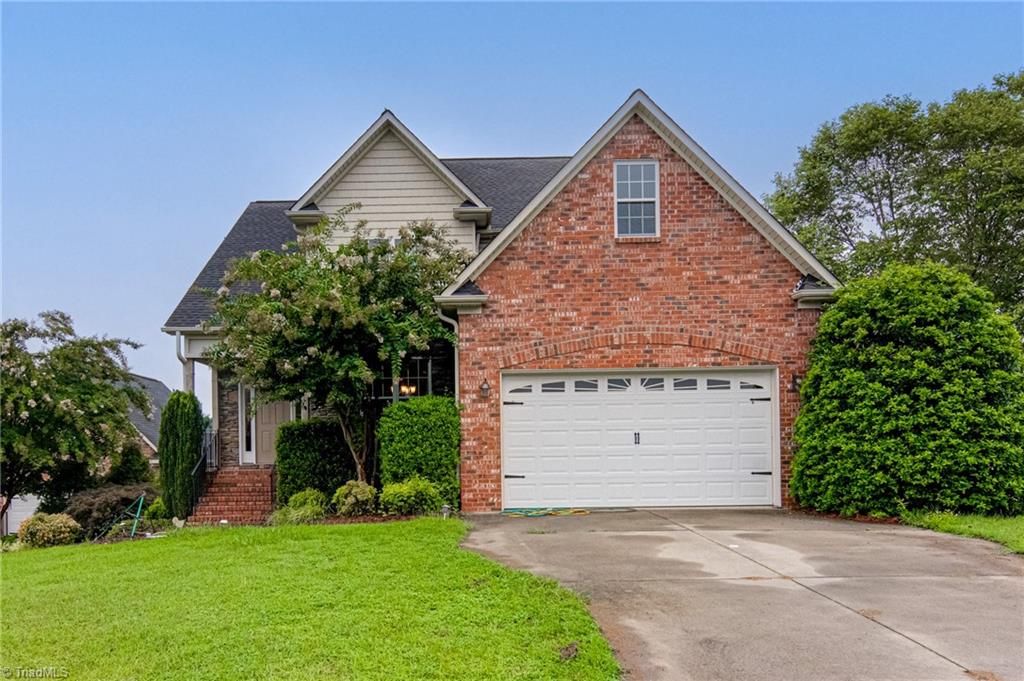 Photo of 112 Redberry Lane, Winston-Salem, NC 27107 (MLS # 1205863)