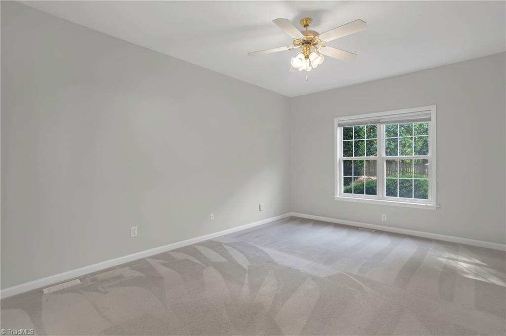 4130 Birchgarden Drive, High Point, North Carolina image 17