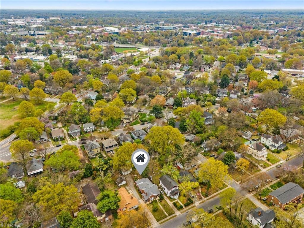 Greensboro, North Carolina 27405, United States, 3 Bedrooms Bedrooms, ,2 BathroomsBathrooms,Residential,Pending,106836