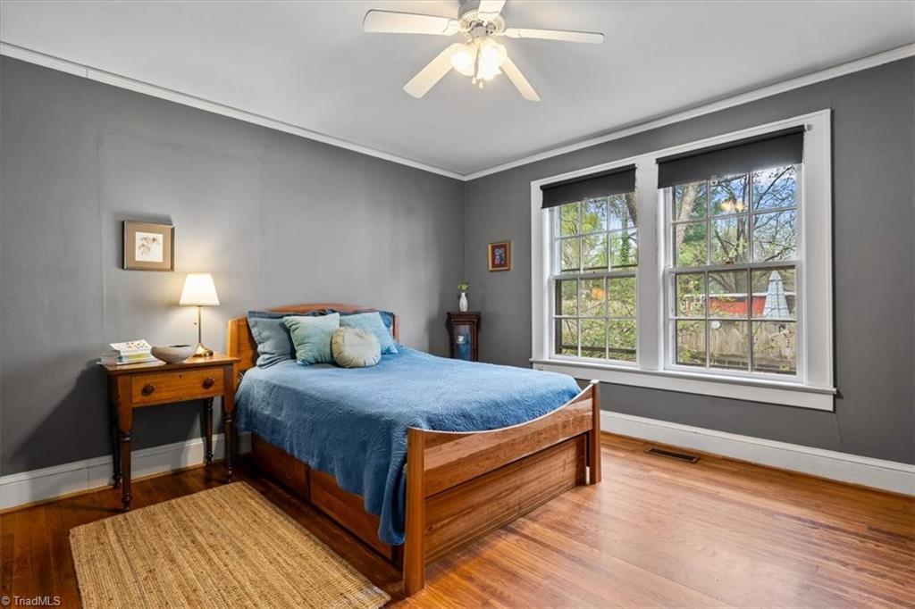 Greensboro, North Carolina 27405, United States, 3 Bedrooms Bedrooms, ,2 BathroomsBathrooms,Residential,Pending,106836