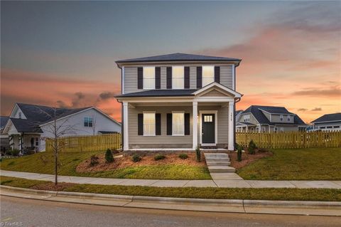 A home in Kernersville