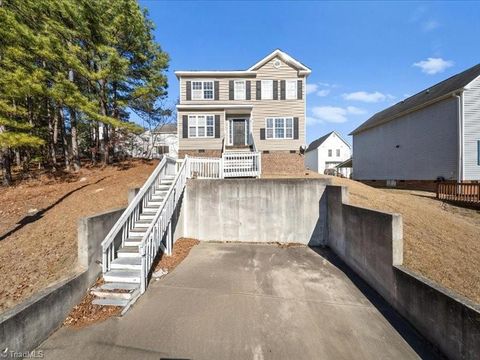 4720 Valley Stream Drive Raleigh NC 27616