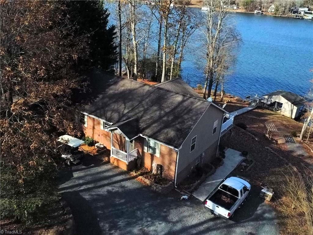 Photo of 146 Fairfield Road, Mount Gilead, NC 27306 (MLS # 1203263)