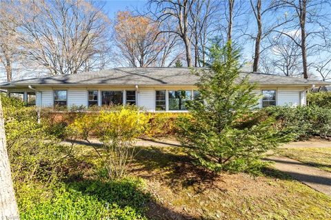 Photo for 3802 Dogwood Drive