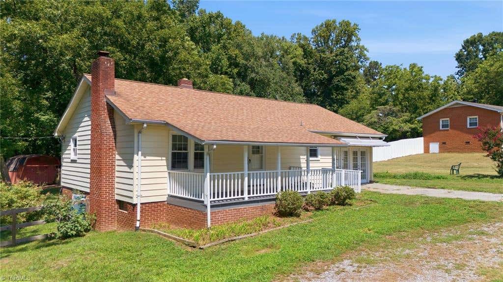 Photo of 8506 Arapahoe Drive, Stokesdale, NC 27357 (MLS # 1227737)
