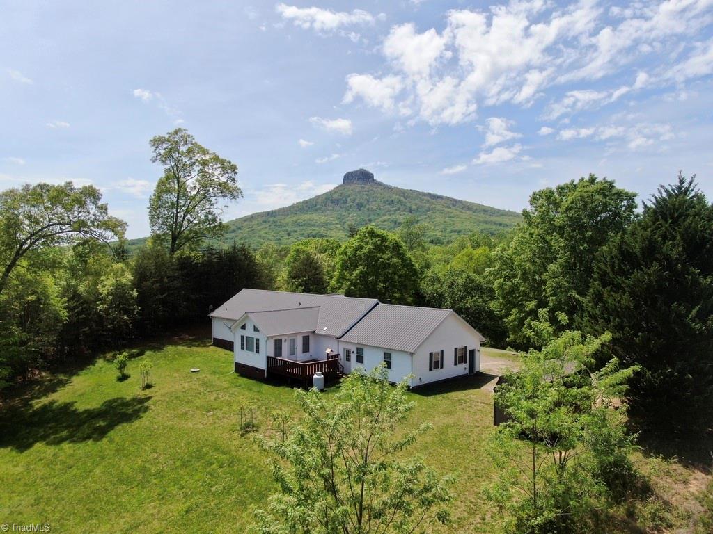 1135 Hunts Grove Lane, Pinnacle, North Carolina image 5