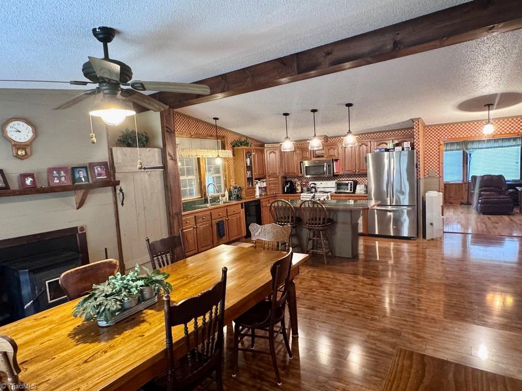 1135 Hunts Grove Lane, Pinnacle, North Carolina image 9