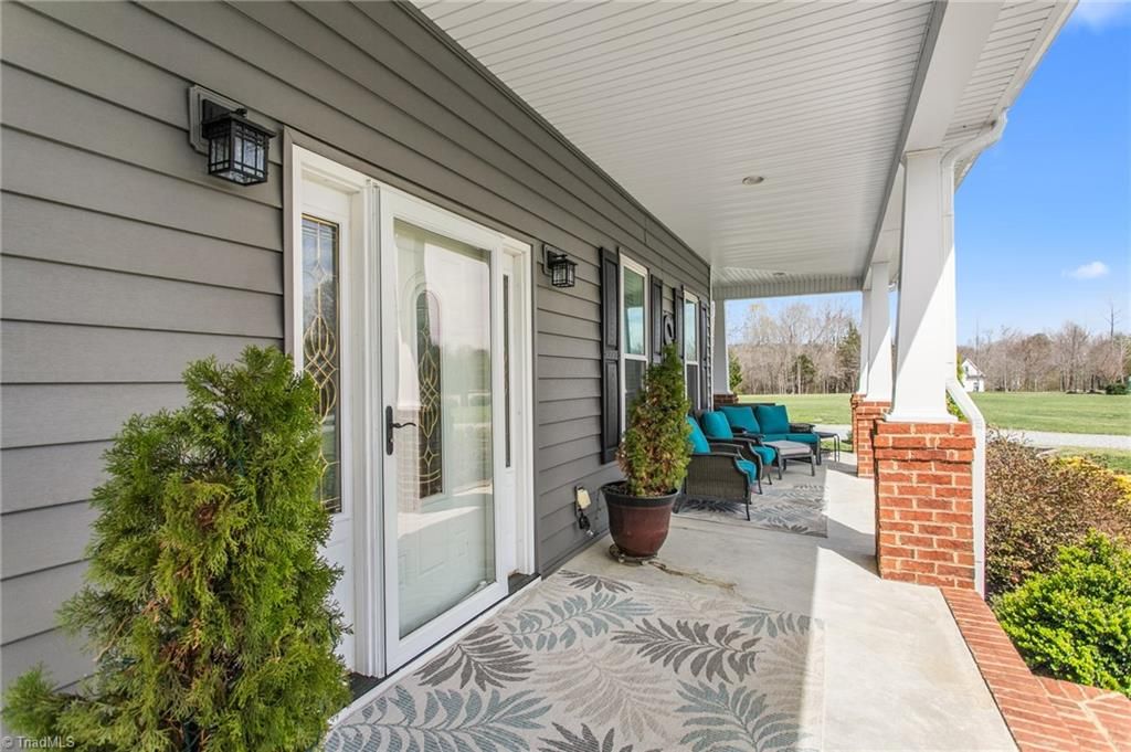 Photo of 1819 Merritt Trail, Burlington, NC 27217 (MLS # 1213793)