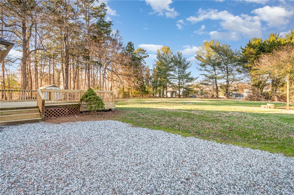 3601 Fieldview Road, Pleasant Garden, North Carolina image 3