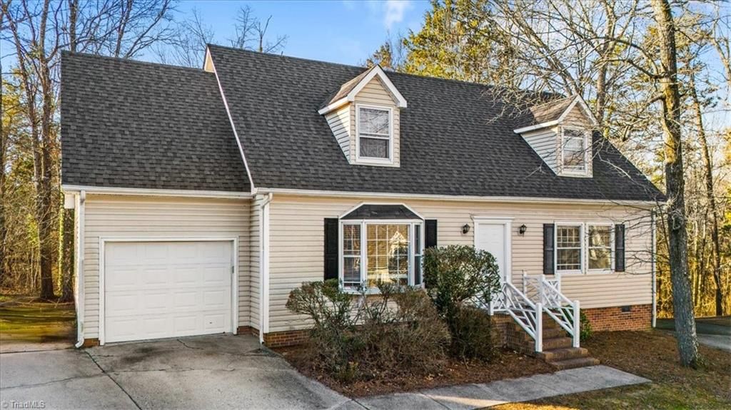 Photo of 4404 Essex Court, High Point, NC 27265 (MLS # 1206438)