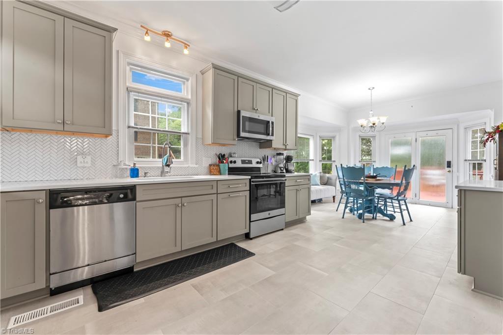 3401 Lochurst Court, Pfafftown, North Carolina image 12