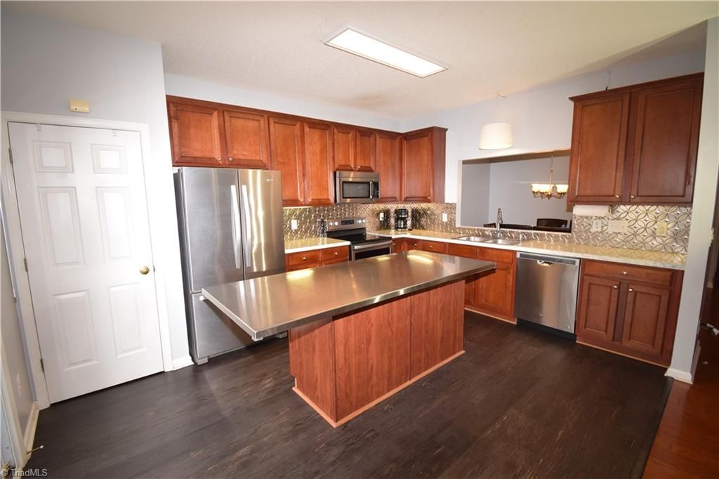 Photo of 136 Penry Lane, Clemmons, NC 27012 (MLS # 1207133)