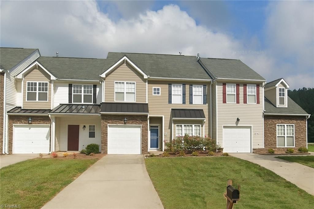 Photo of 136 Penry Lane, Clemmons, NC 27012 (MLS # 1207133)