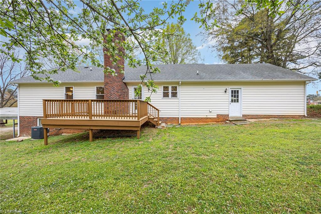 1300 W Vandalia Road, Greensboro, North Carolina image 3