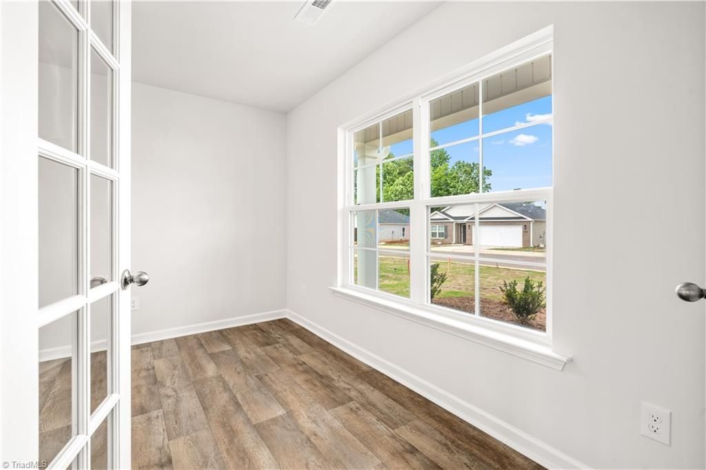 Photo of 117 Greenbrier Way, Stoneville, NC 27048 (MLS # 1203762)