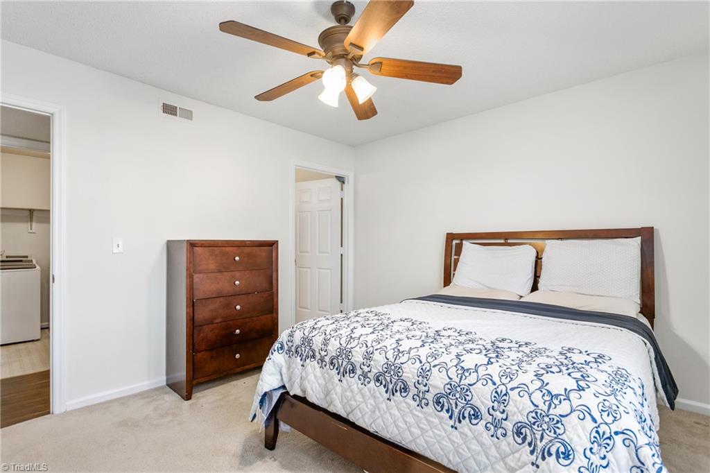 7121 W Friendly Avenue #D, Greensboro, North Carolina image 15