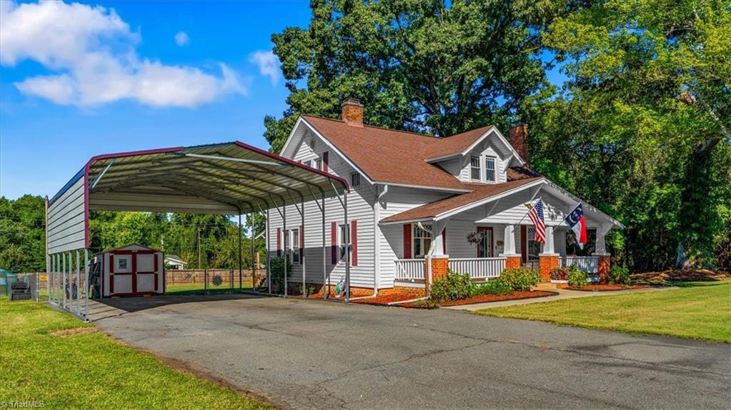 Photo of 5225 Salem Road, Walkertown, NC 27501 (MLS # 1236646)