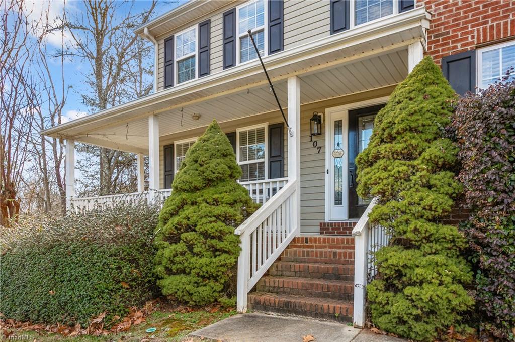 107 Cottonwood Lane