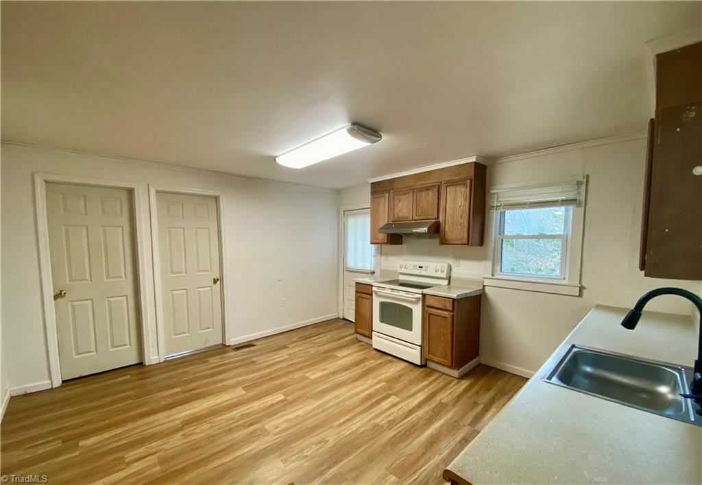 130 Mountain View Road, Elkin, North Carolina image 6