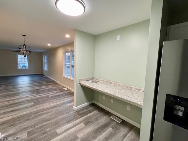 319 E 3rd Ave Extension