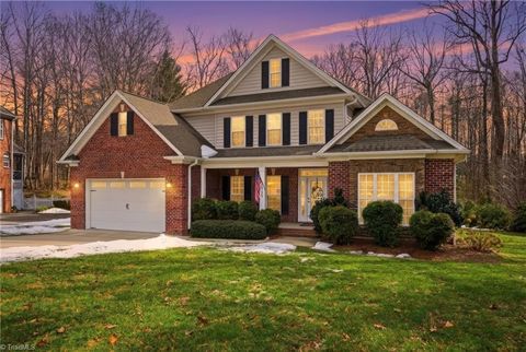 Photo of 1525 Fred Chapel Lane, Kernersville, NC 27284 (MLS # 1208853)