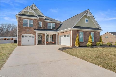 Homes For Sale - 5619 Glad Acres Road<br/> Forsyth County, Pfafftown, NC 27040