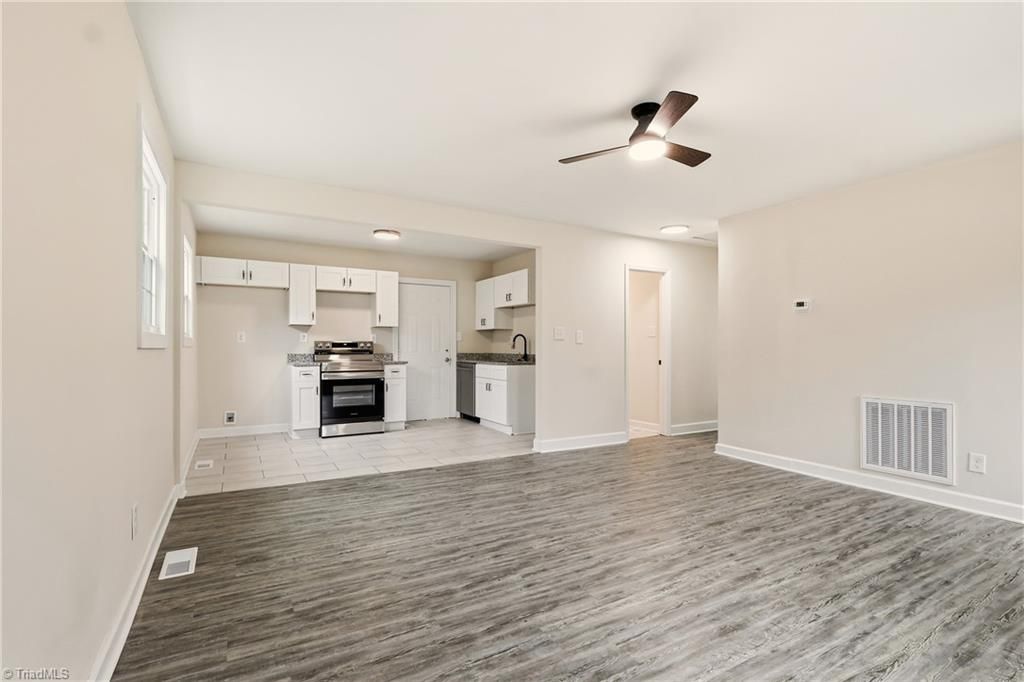 Photo of 817 Tuscaloosa Street, Greensboro, NC 27406 (MLS # 1203649)