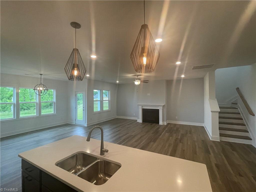 9168 Stoney River Lane, Kernersville, North Carolina image 4