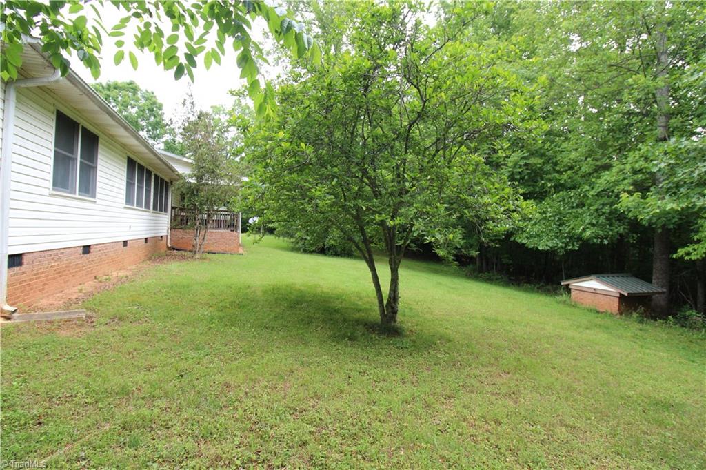 1125 Apple Blossom Lane, Westfield, North Carolina image 32