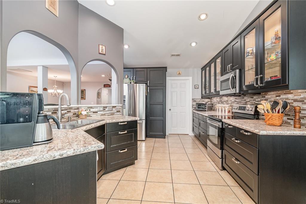 5428 Esher Drive, Walkertown, North Carolina image 9