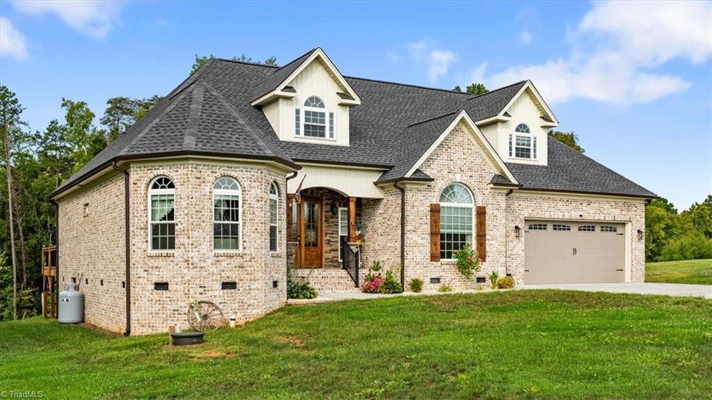 Photo of 163 Meeting House Lane, Advance, NC 27006 (MLS # 1236781)