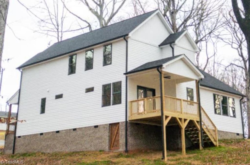 Photo of 482 Carson Road, Pilot Mountain, NC 27041 (MLS # 1213133)