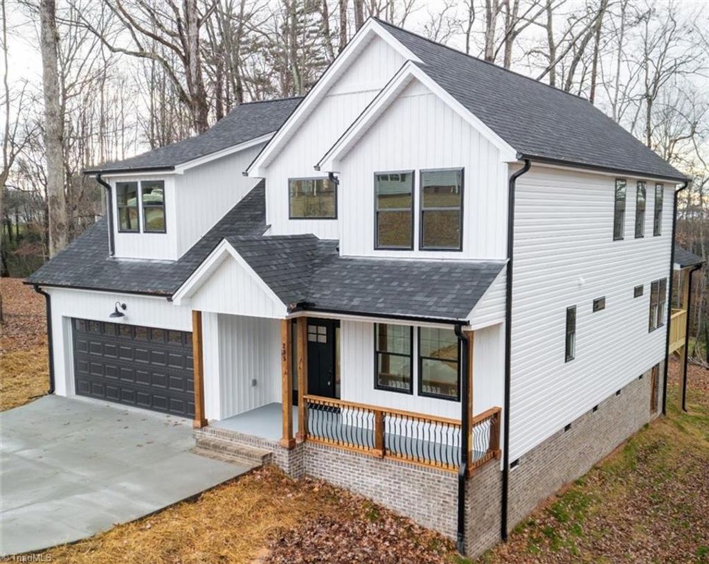 Photo of 482 Carson Road, Pilot Mountain, NC 27041 (MLS # 1213133)