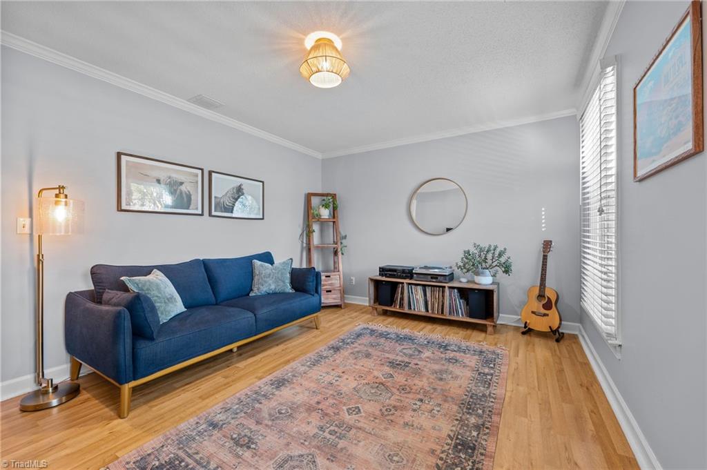 5604 Cedar Bluff Court