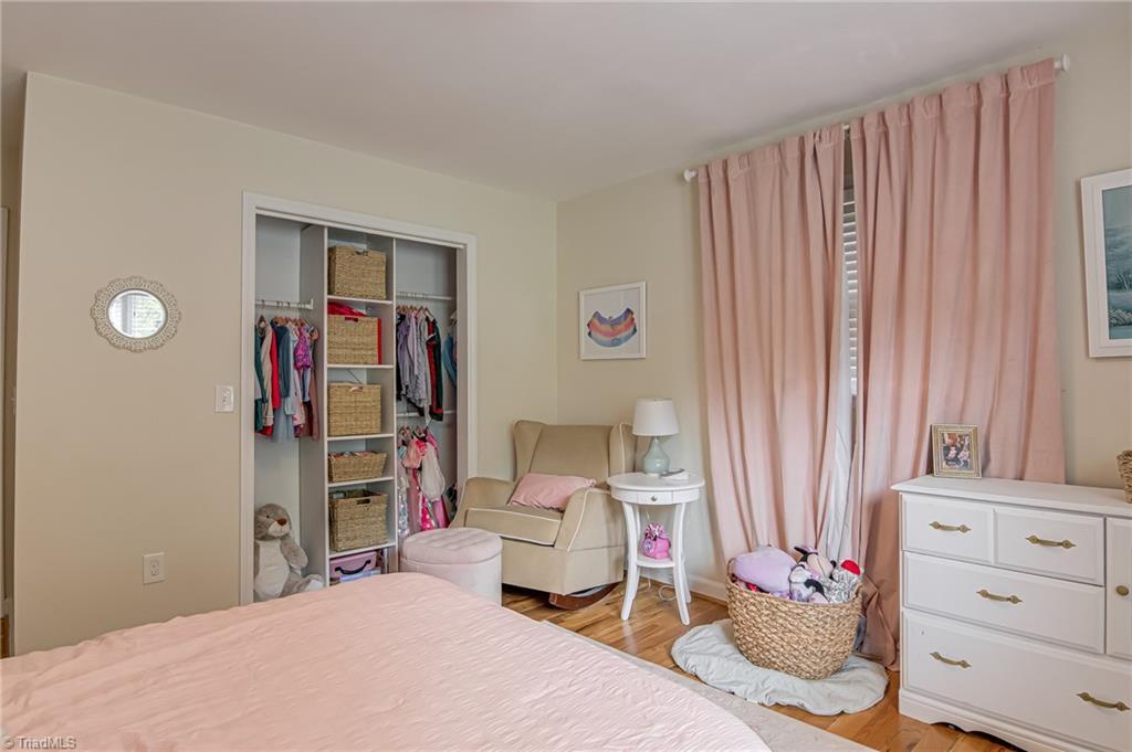 Winston-Salem, North Carolina 27104, United States, 3 Bedrooms Bedrooms, ,2 BathroomsBathrooms,Residential,Pending,143142