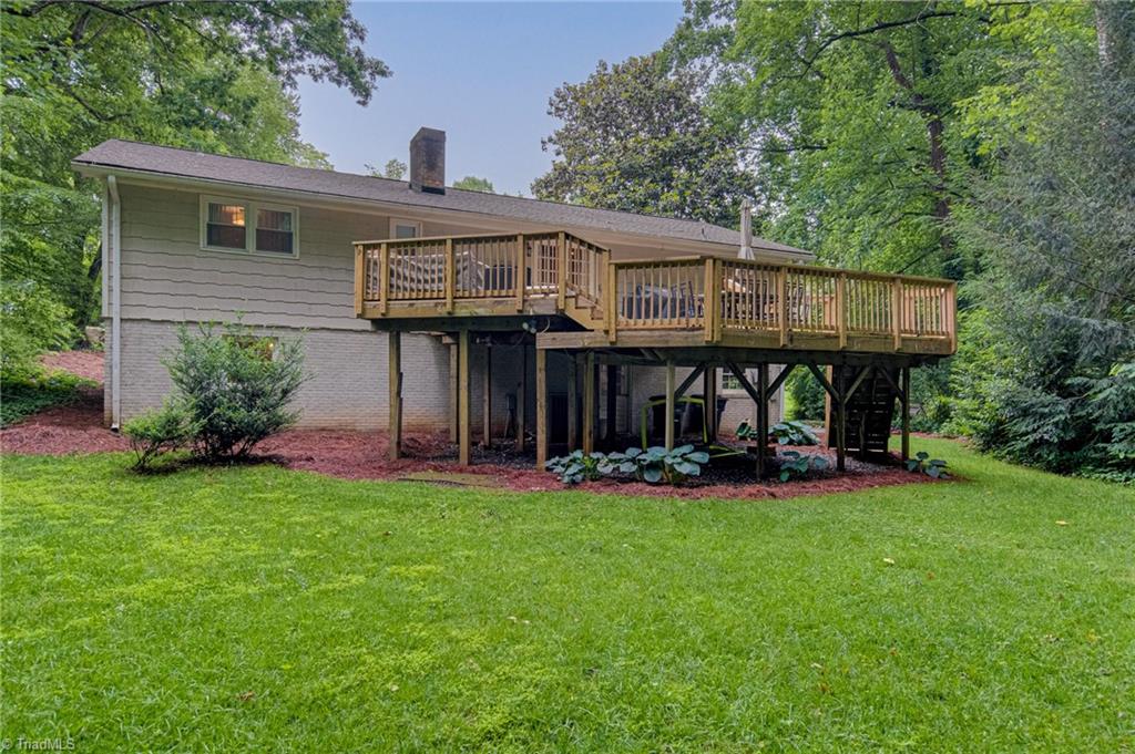 Winston-Salem, North Carolina 27104, United States, 3 Bedrooms Bedrooms, ,2 BathroomsBathrooms,Residential,Pending,143142