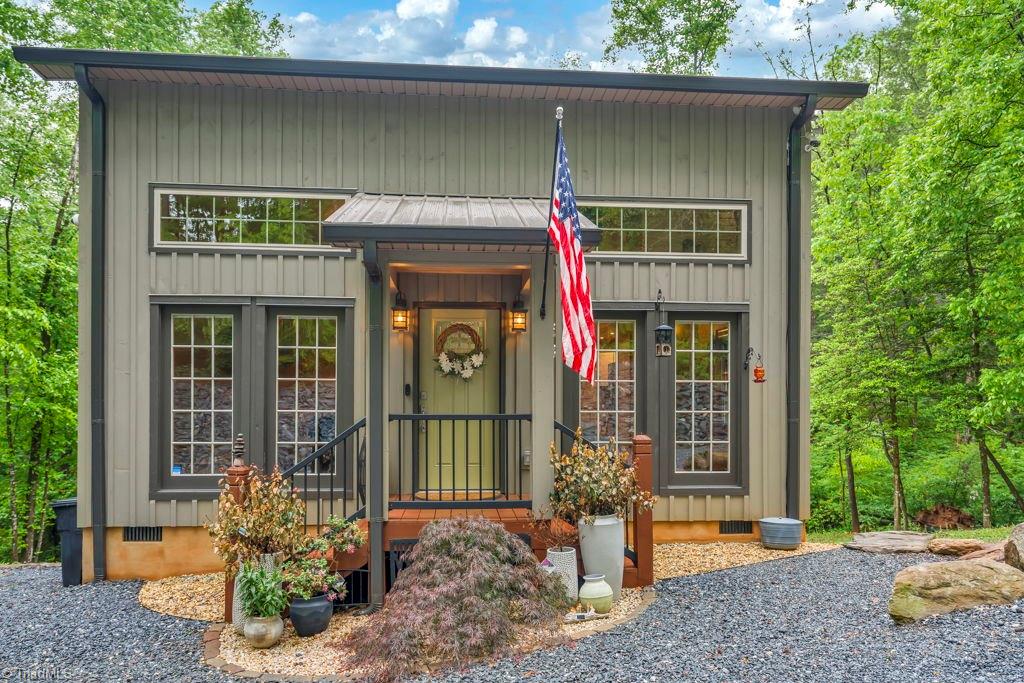 Photo of 38 Macey Drive, Nebo, NC 28761 (MLS # 1240083)