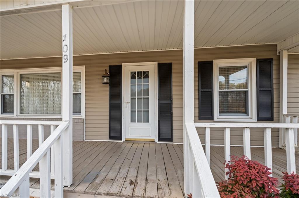 109 Henderson Street