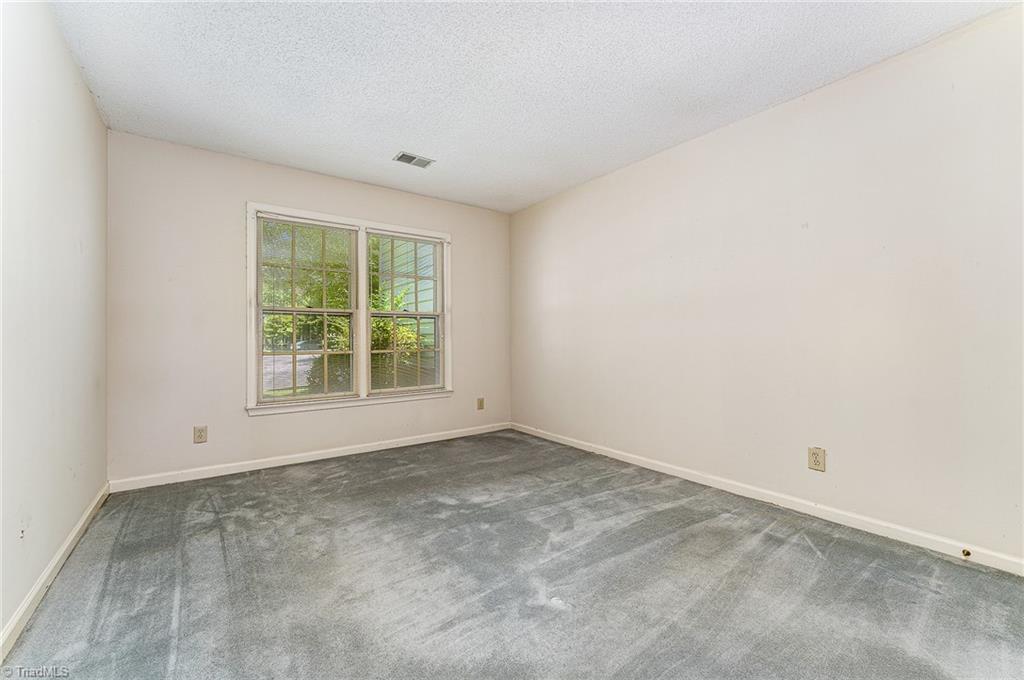 1305 Glen Raven Court, Greensboro, North Carolina image 13