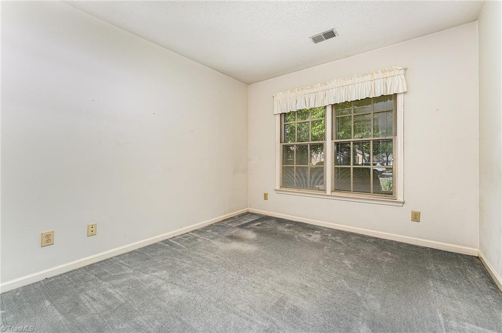 1305 Glen Raven Court, Greensboro, North Carolina image 11