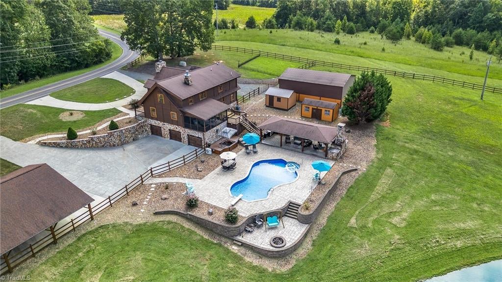 710 Dorse Road