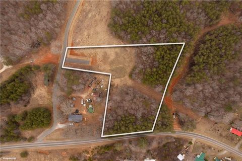 Vacant Land For Sale - Dearmin Road<br/> Westfield, NC 27053
