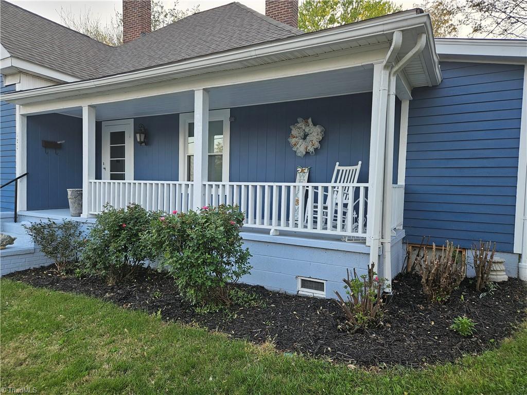 322 W Church Street, Mount Airy, North Carolina image 4
